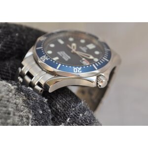 Omega 2541.80.00 Seamaster Professional 300m Golden Eye (007)