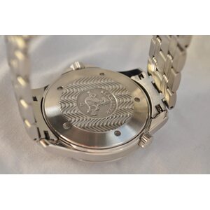 Omega 2541.80.00 Seamaster Professional 300m Golden Eye (007)
