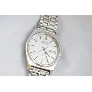 Seiko 5856-7030 King Quartz